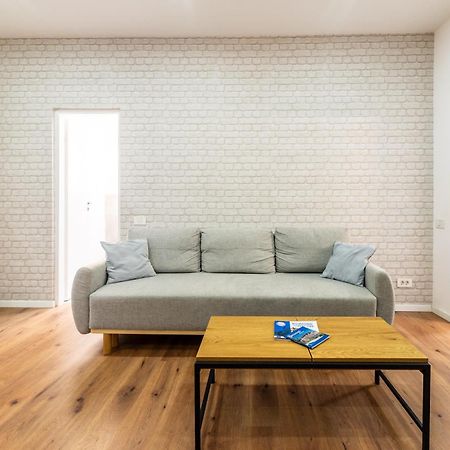 Ultracentral Spacious Apartment 4Br Bucharest Exterior photo