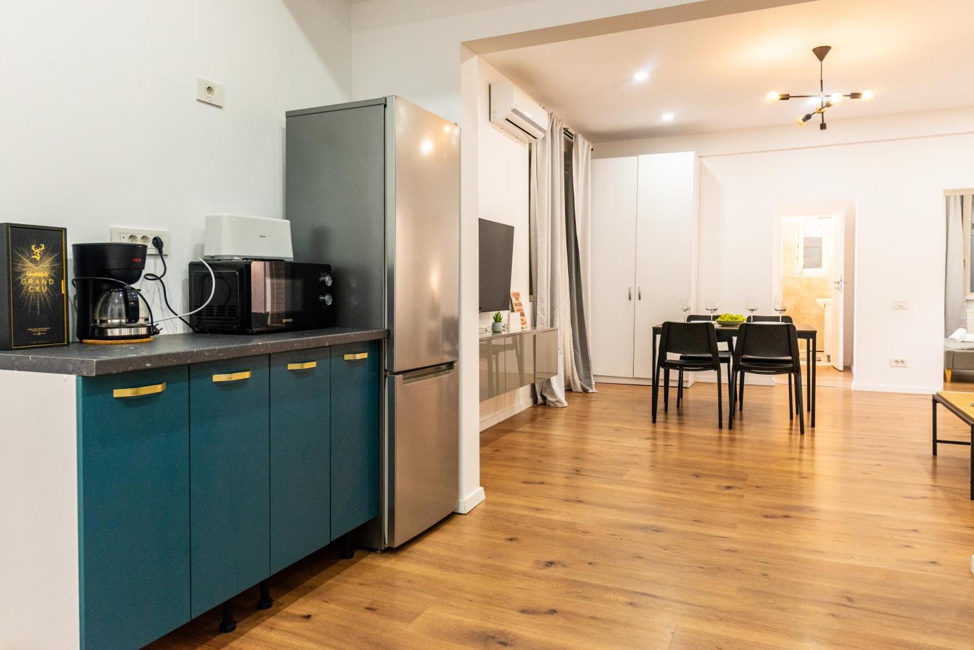 Ultracentral Spacious Apartment 4Br Bucharest Exterior photo