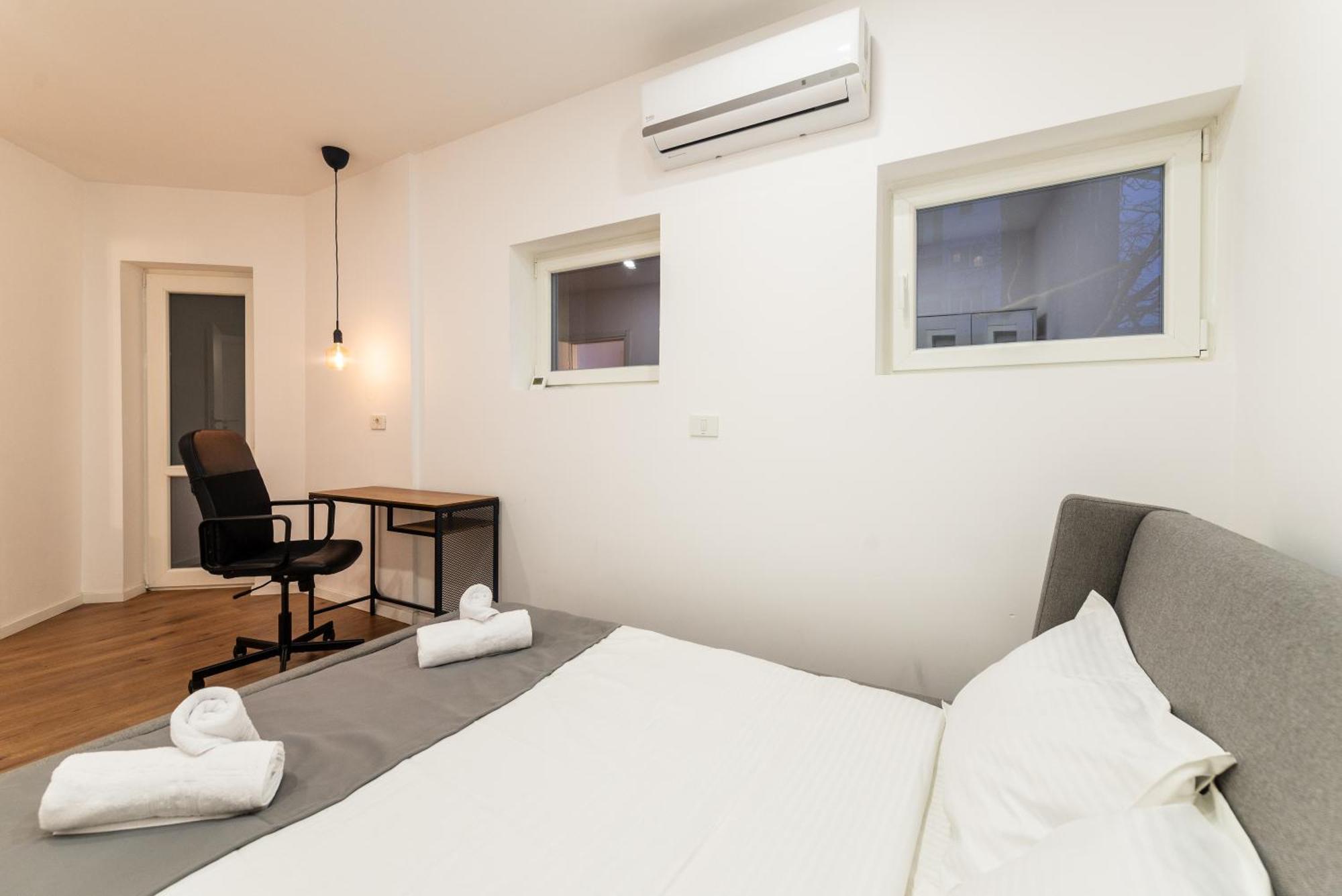 Ultracentral Spacious Apartment 4Br Bucharest Exterior photo
