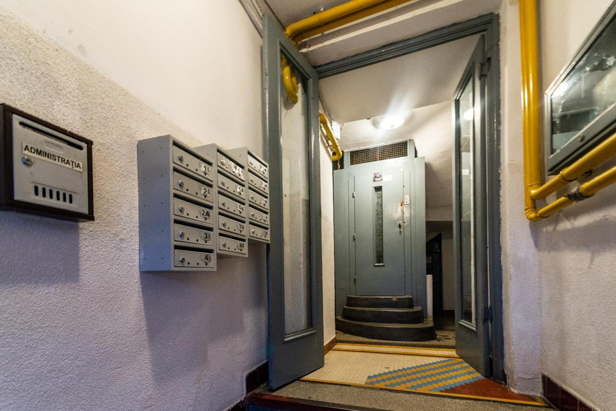 Ultracentral Spacious Apartment 4Br Bucharest Exterior photo